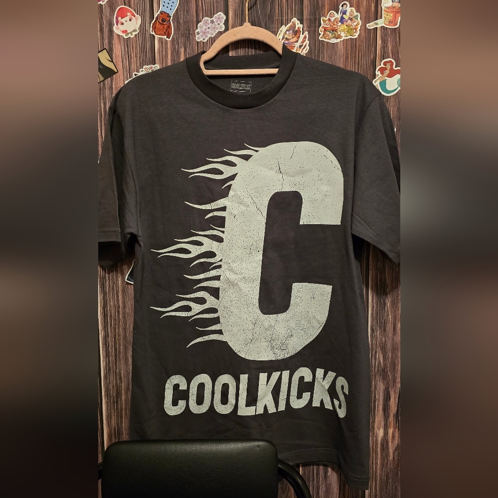 COOLKICKS GRAPHIC T.SHIRT